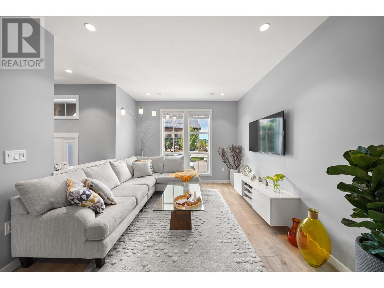#10-6427 HAMMERMILL Avenue, Delta