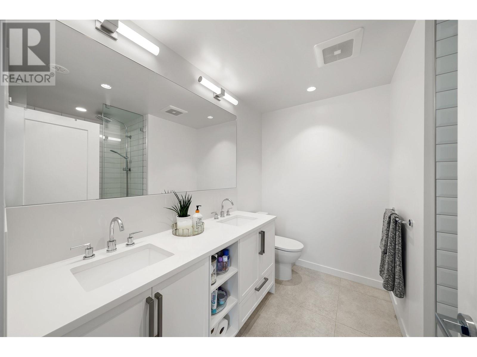 #10-6427 HAMMERMILL Avenue, Delta