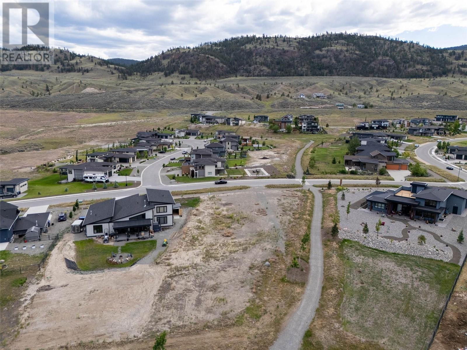 Photo 14 of 373 Rue Cheval Noir, Kamloops BC