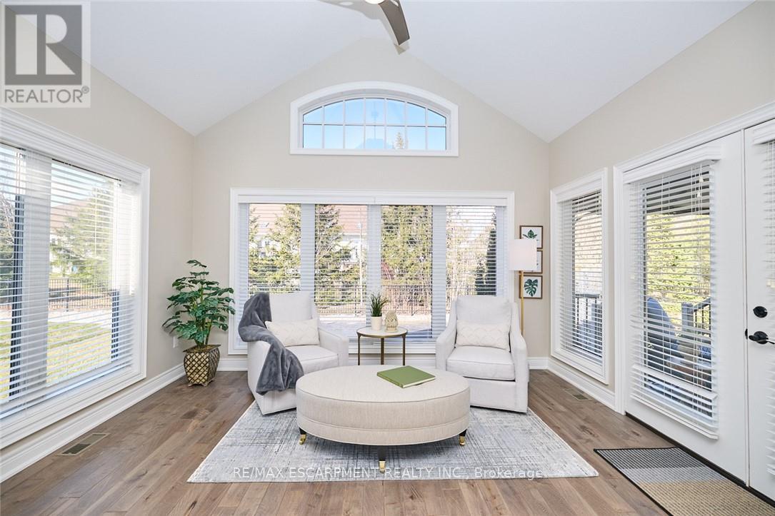 Photo 18 of 33 Butlers Drive S, Fort Erie ON