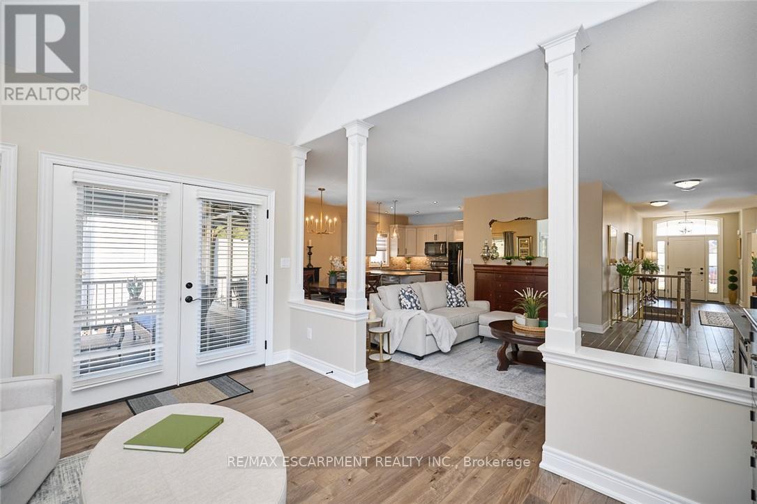 Photo 19 of 33 Butlers Drive S, Fort Erie ON