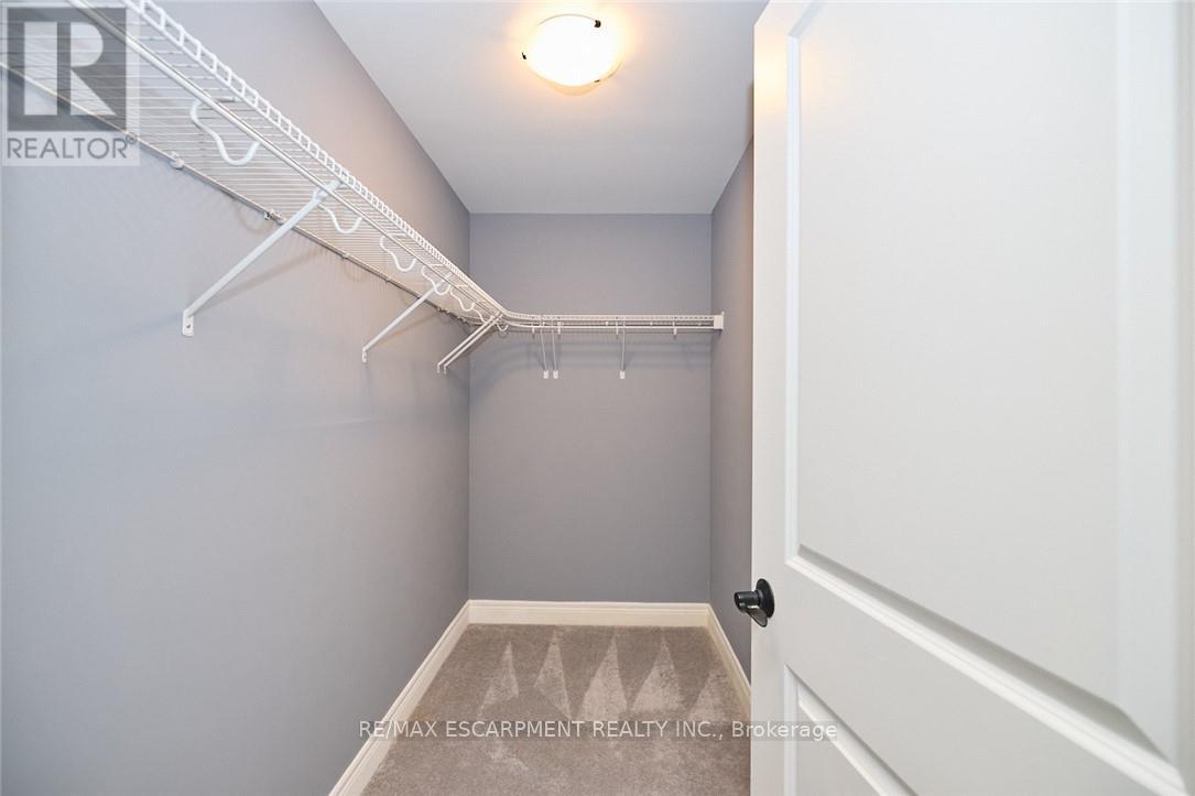 Photo 35 of 33 Butlers Drive S, Fort Erie ON