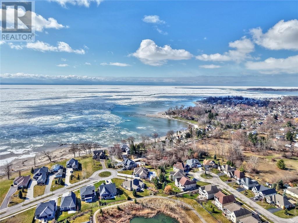 Photo 44 of 33 Butlers Drive S, Fort Erie ON