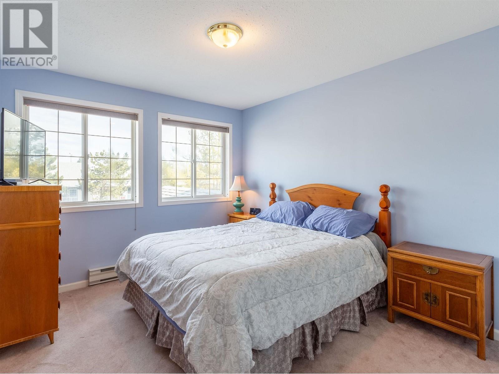 4237 ASTLAIS Place, Smithers