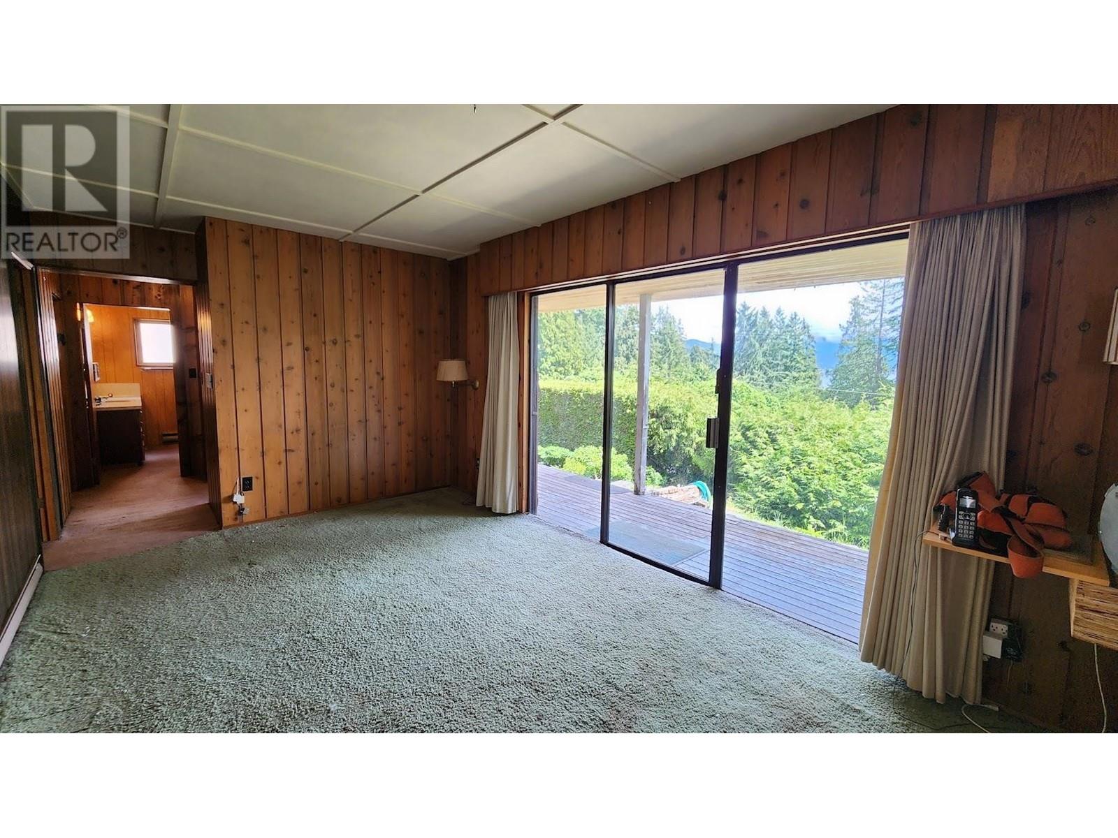 1275 BURNS ROAD, Gibsons