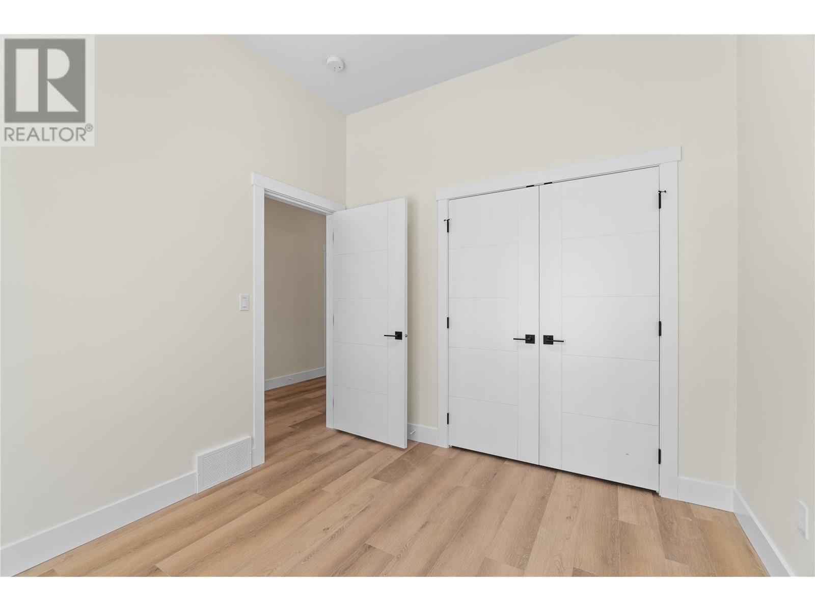 231 20 Street NE Unit# 16, Salmon Arm