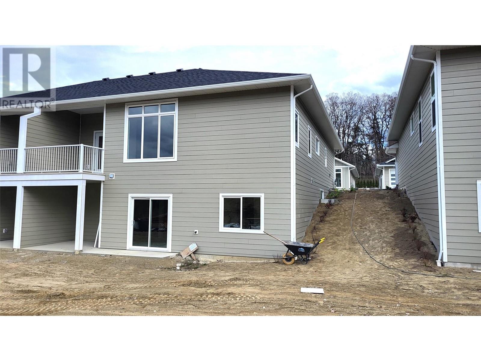 231 20 Street NE Unit# 16, Salmon Arm