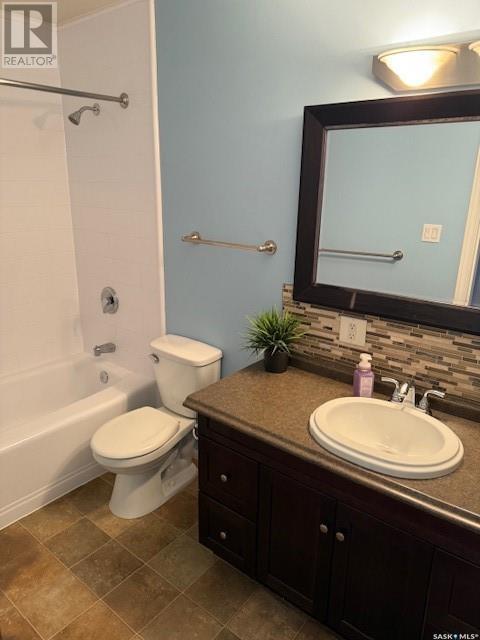 Photo 10 of 22 38 Spence Street, Regina SK