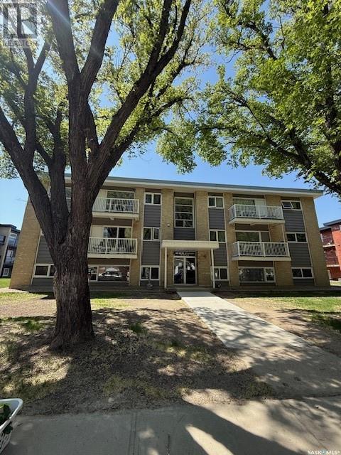 Photo 13 of 22 38 Spence Street, Regina SK