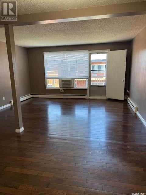 Photo 7 of 22 38 Spence Street, Regina SK