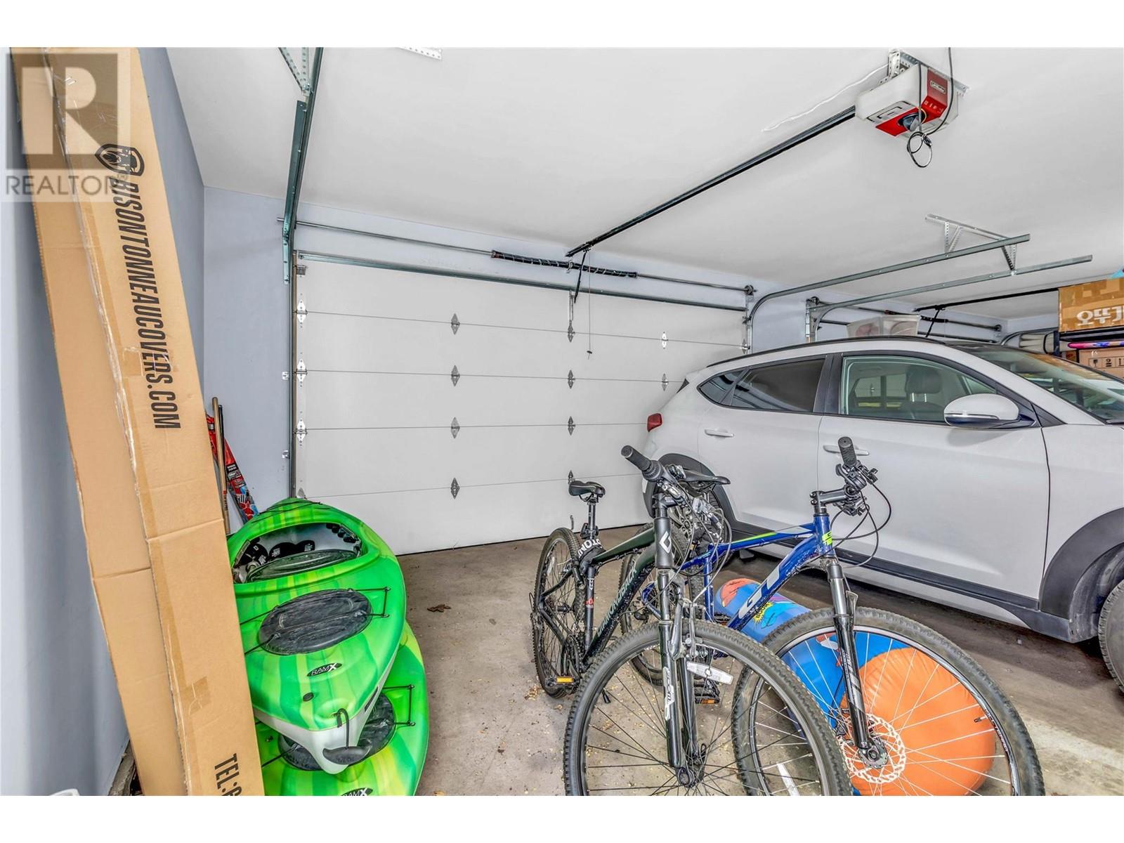 1 782 Coopland Crescent, Kelowna