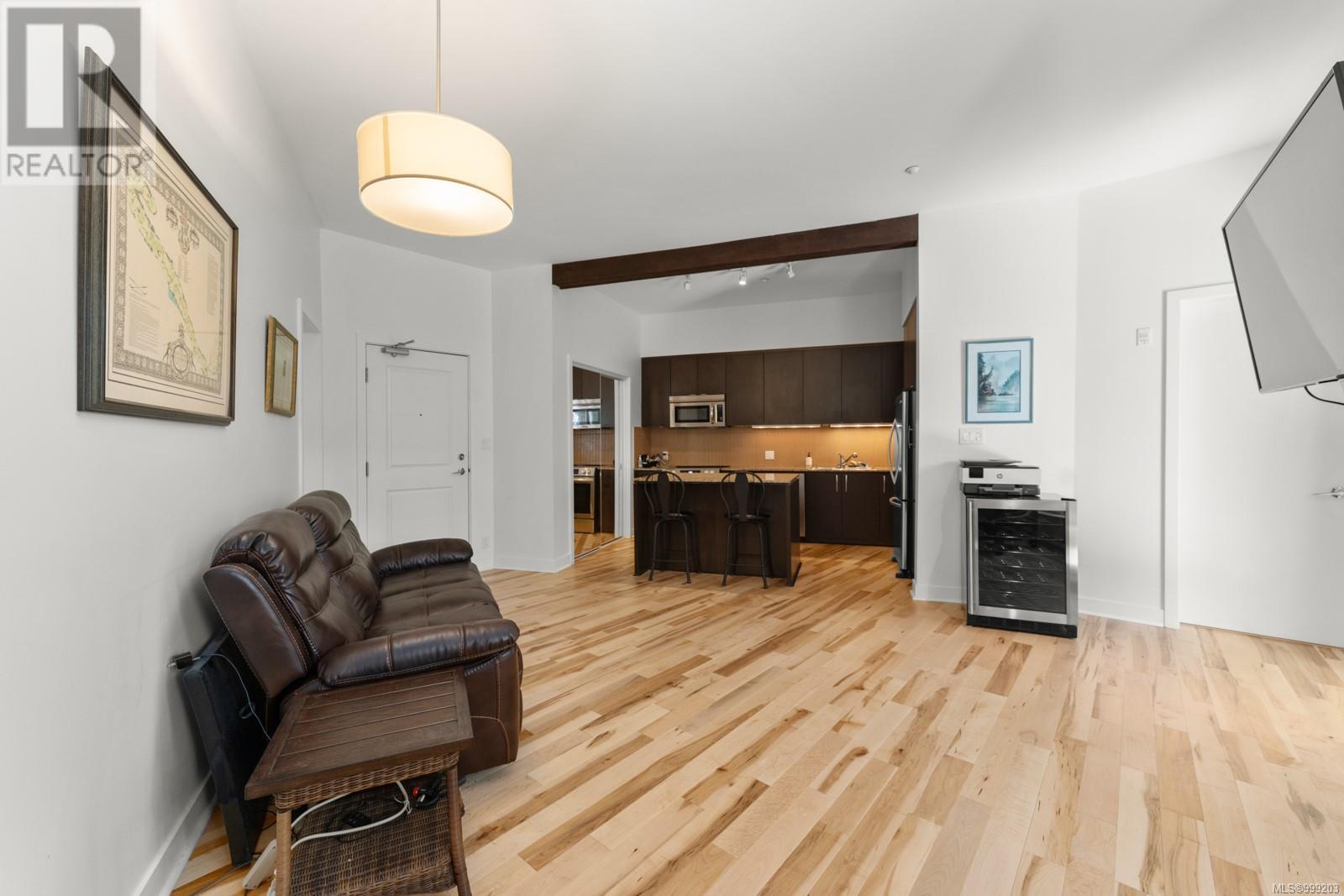 Photo 3 of 114 1395 Bear Mountain Pkwy, Langford BC