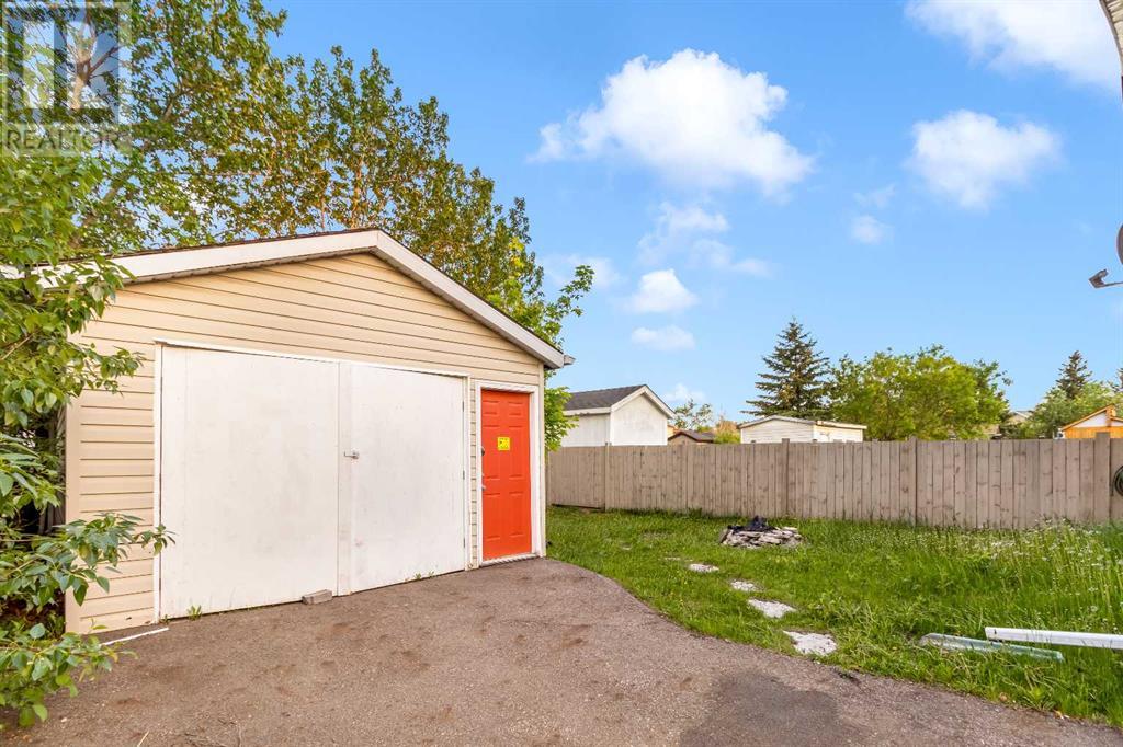 193 Ross Haven Drive, Fort McMurray, Alberta