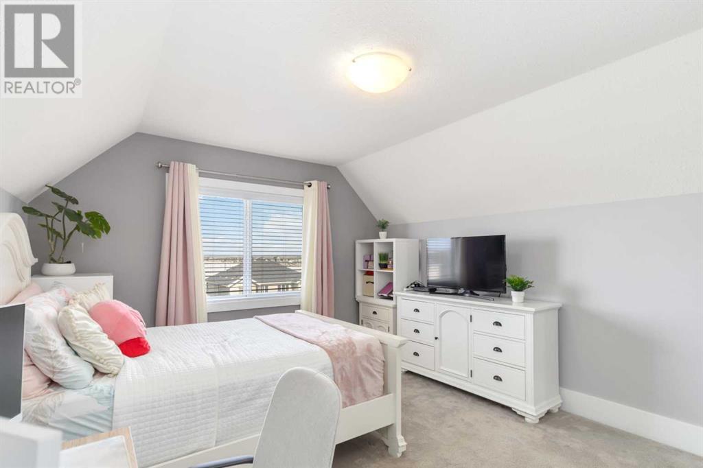 Photo 36 of 173 Ward Crescent, Fort Mcmurray AB