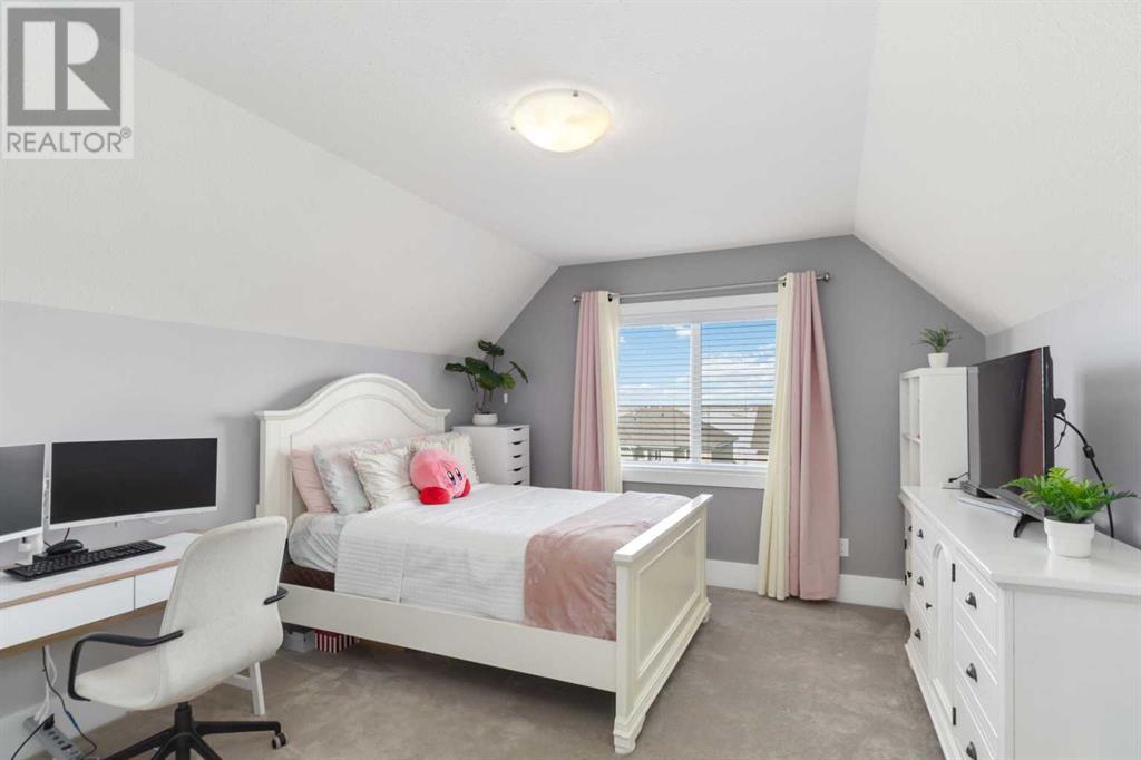 Photo 35 of 173 Ward Crescent, Fort Mcmurray AB