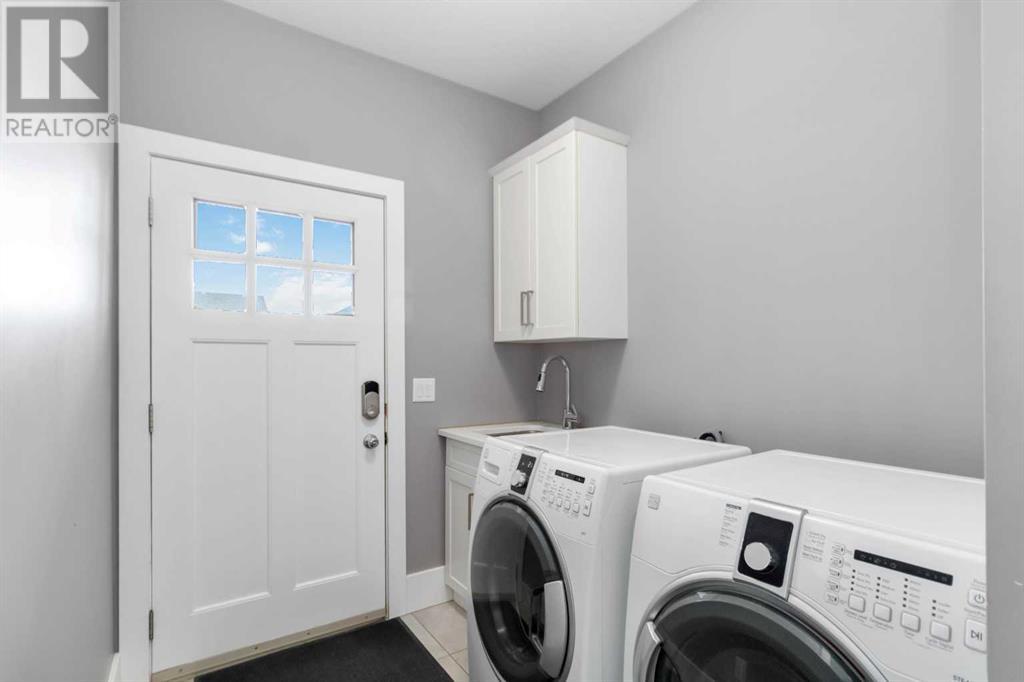 Photo 18 of 173 Ward Crescent, Fort Mcmurray AB