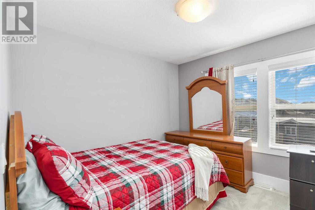 Photo 26 of 173 Ward Crescent, Fort Mcmurray AB