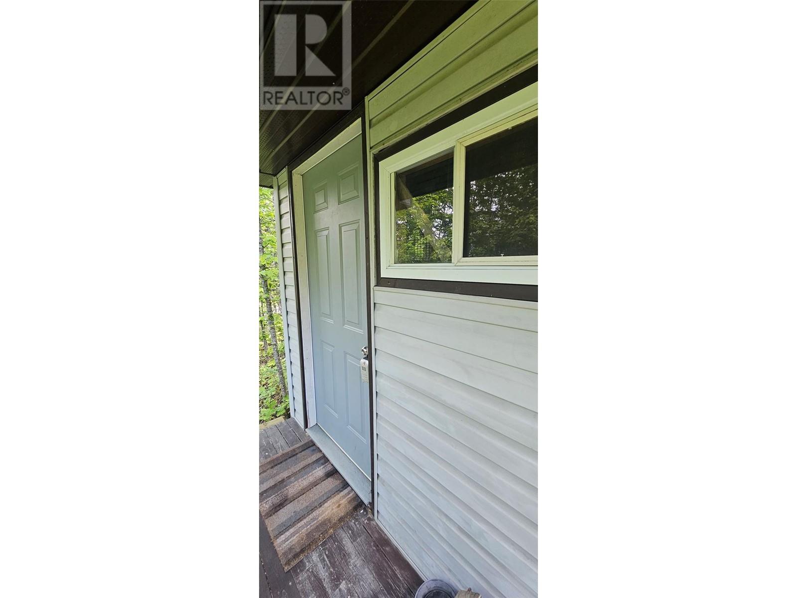 3953 Short Road, Eagle Bay