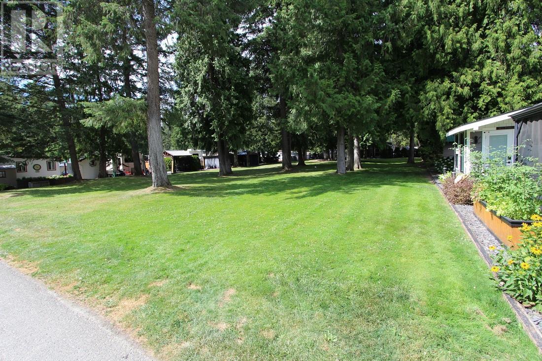 184 3980 Squilax Anglemont Road, Scotch Creek