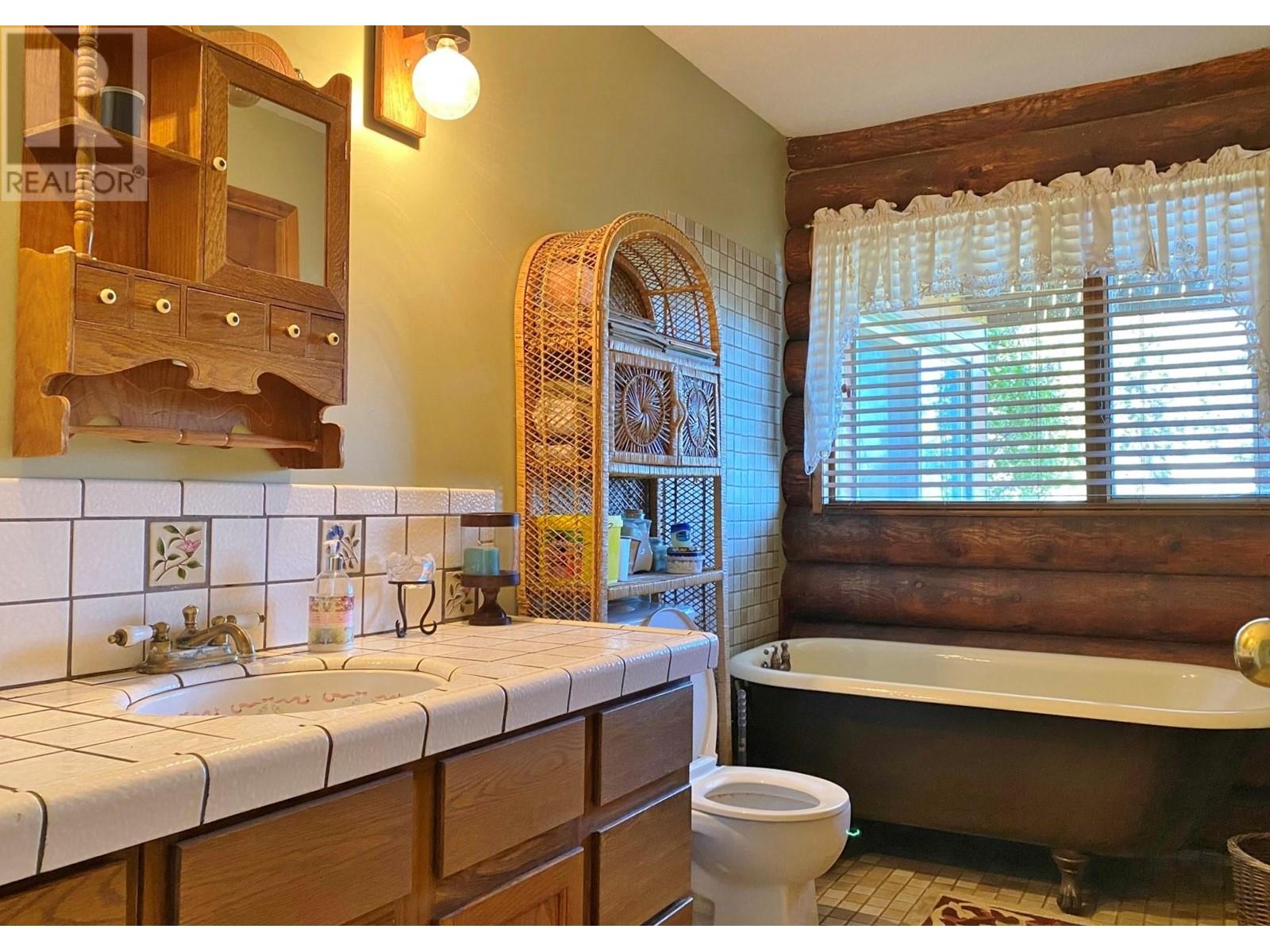 3975 Hardy Mountain Road, Grand Forks