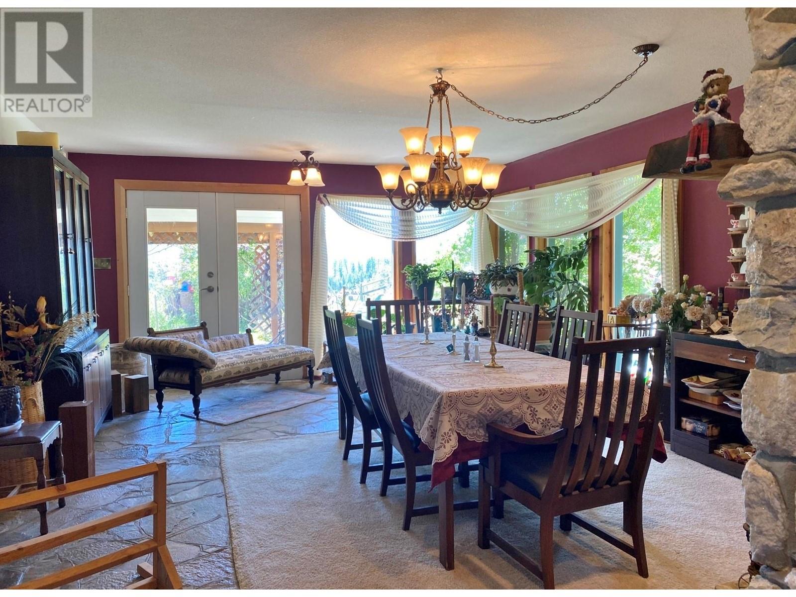 3975 Hardy Mountain Road, Grand Forks