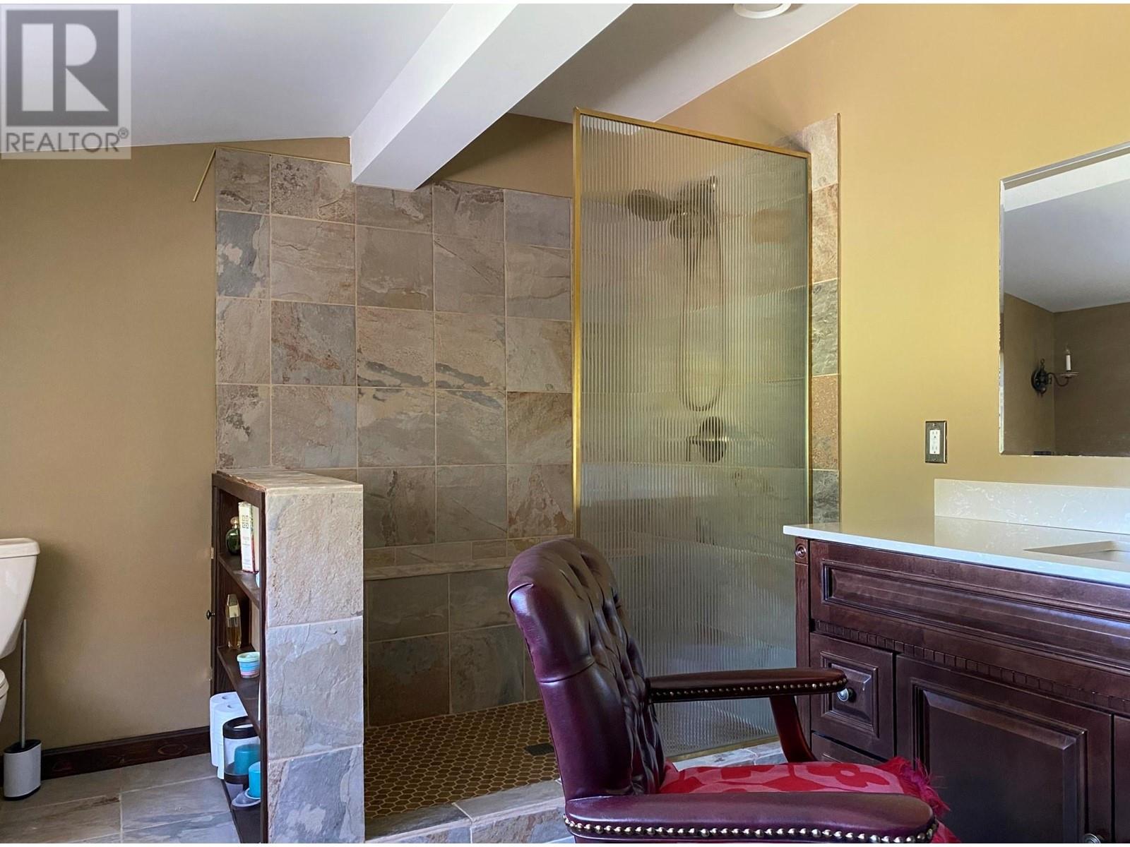 3975 Hardy Mountain Road, Grand Forks