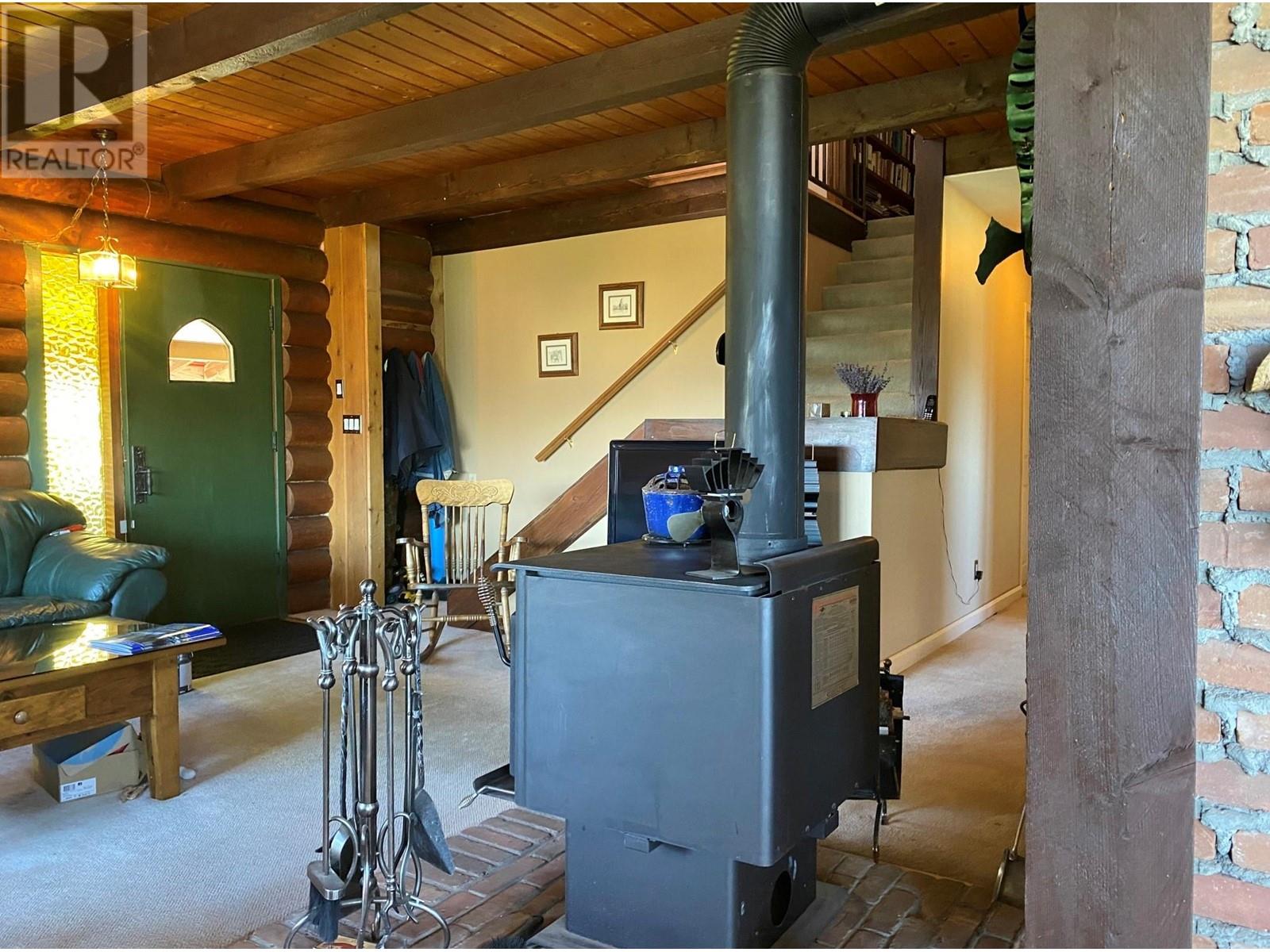 3975 Hardy Mountain Road, Grand Forks