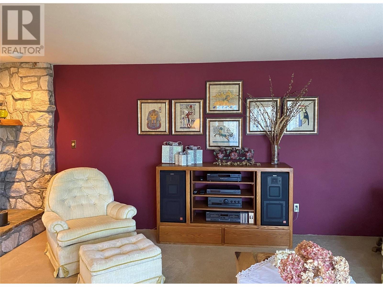 3975 Hardy Mountain Road, Grand Forks