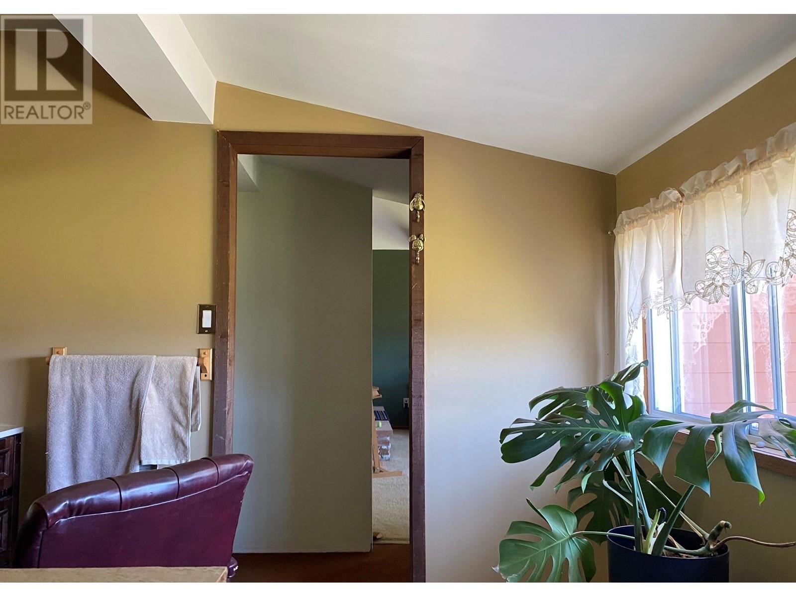 3975 Hardy Mountain Road, Grand Forks