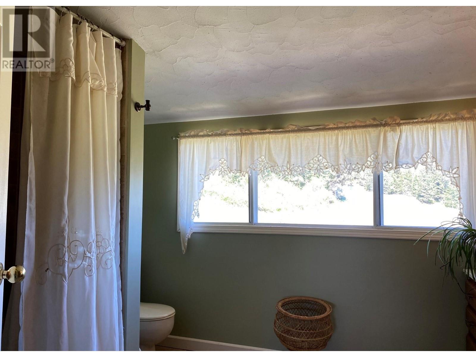 3975 Hardy Mountain Road, Grand Forks