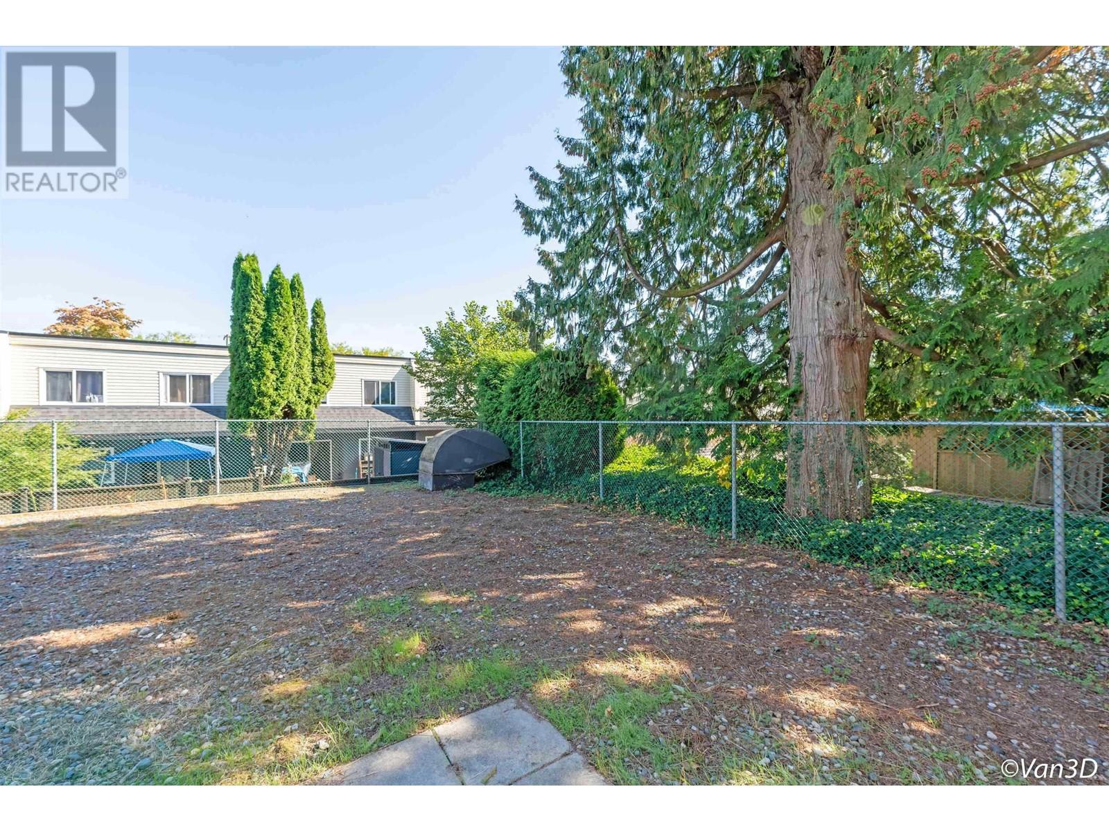 205 1948 COQUITLAM AVENUE, Port Coquitlam real estate listing R2949072