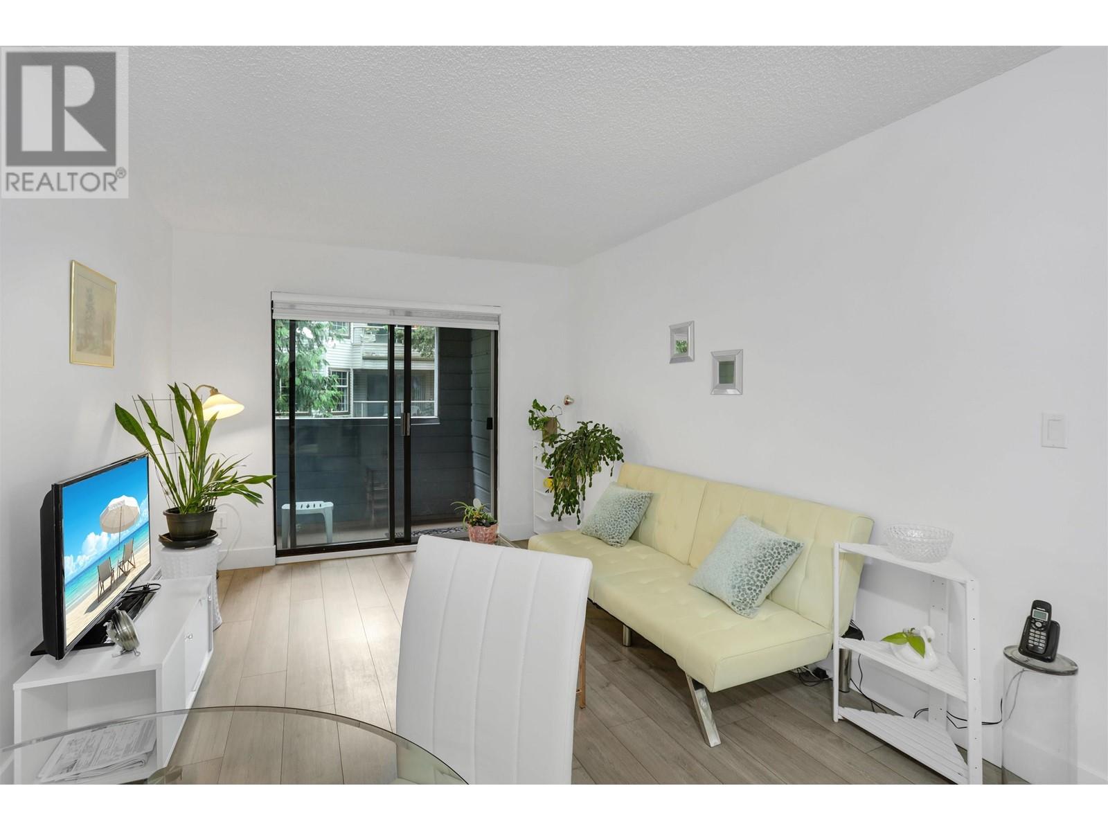205 1948 COQUITLAM AVENUE, Port Coquitlam real estate listing R2949072