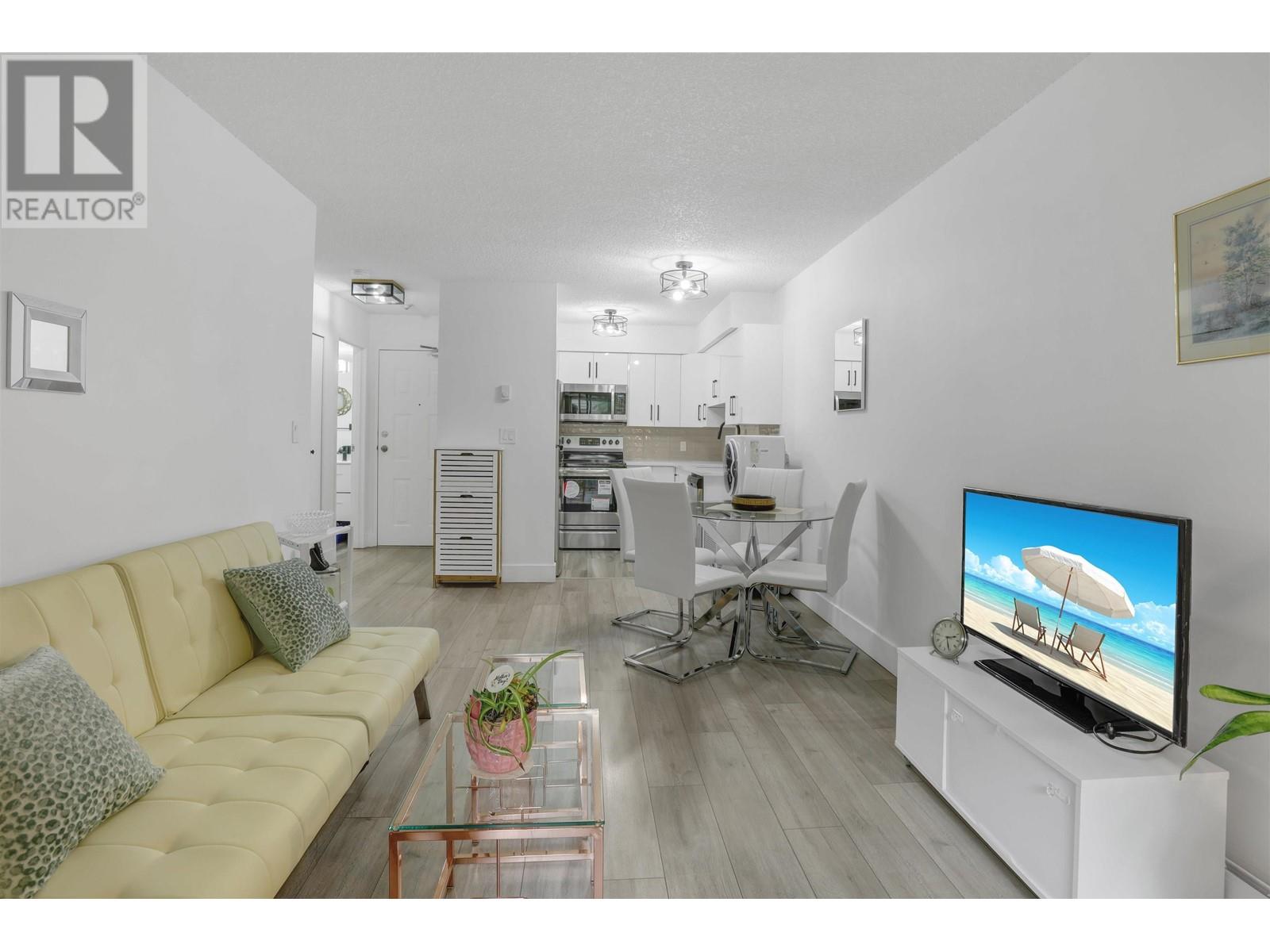 205 1948 COQUITLAM AVENUE, Port Coquitlam real estate listing R2949072