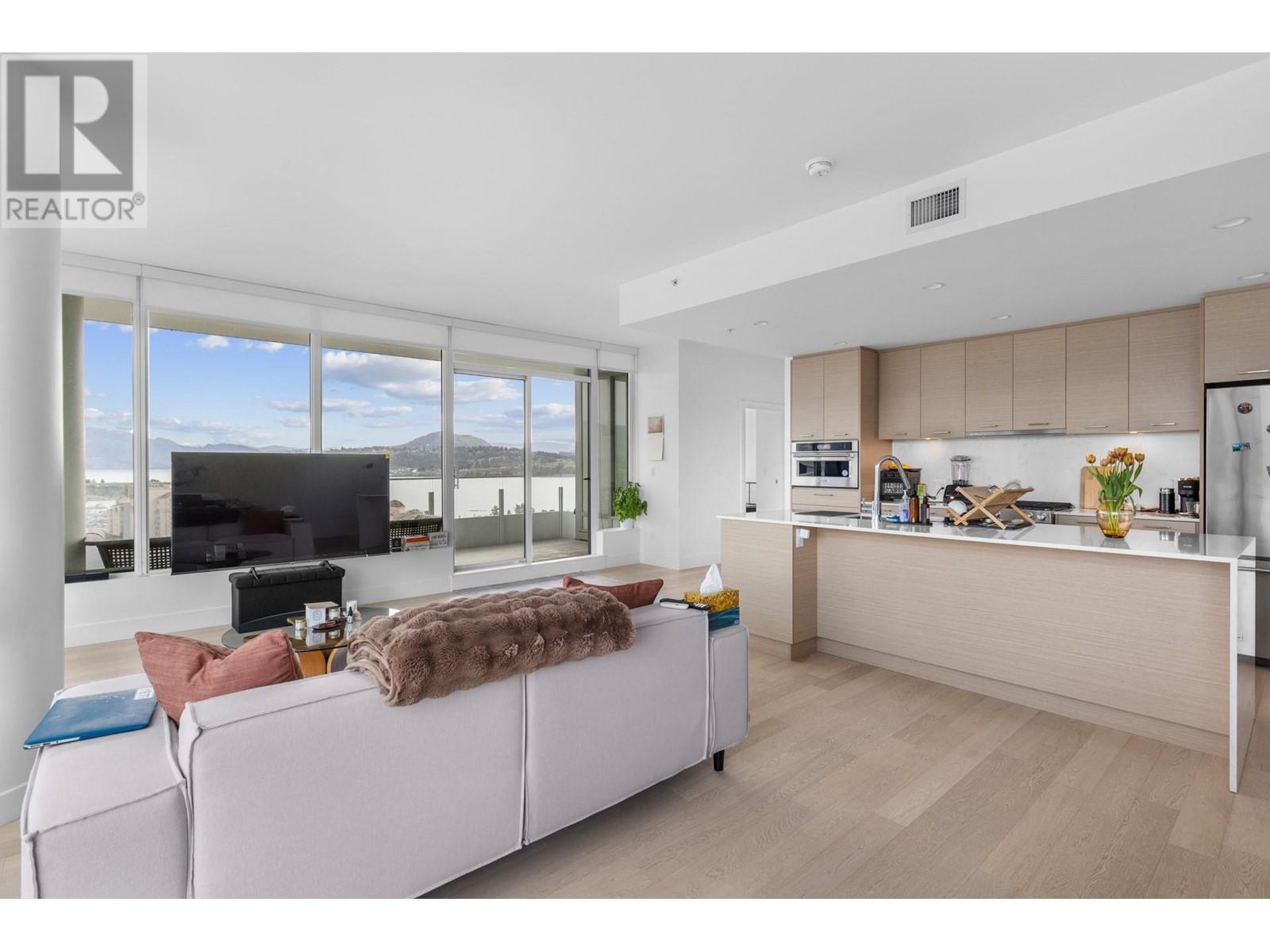 1503 1181 Sunset Drive, Kelowna