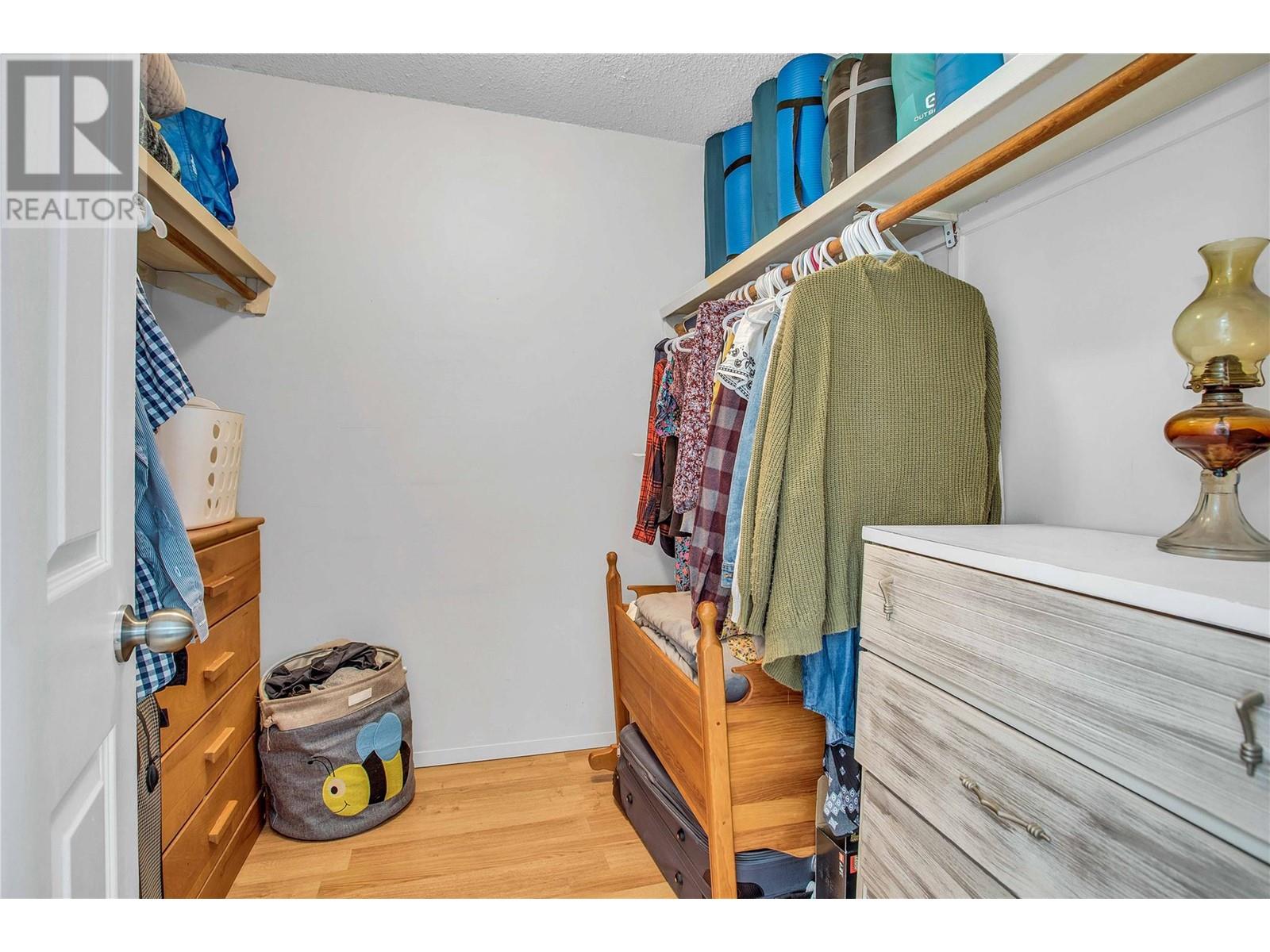 4 1950 Burtch Road, Kelowna