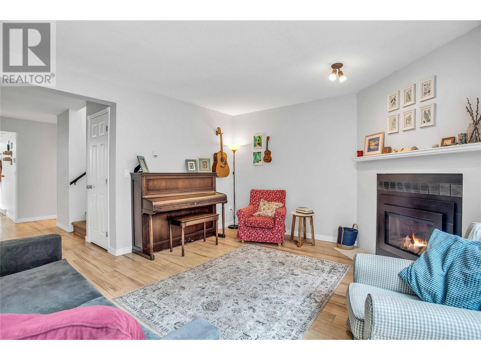 4 1950 Burtch Road, Kelowna