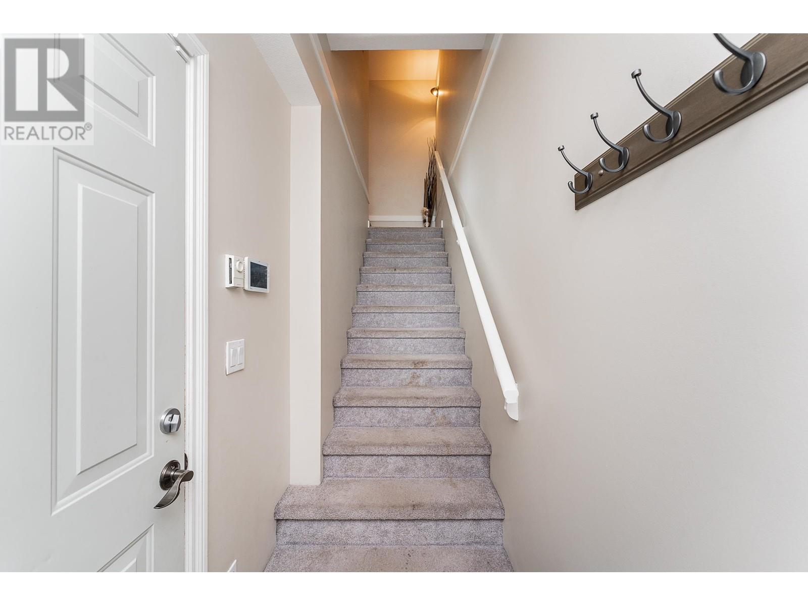 18 19141 124 AVENUE, Pitt Meadows real estate listing R3008797