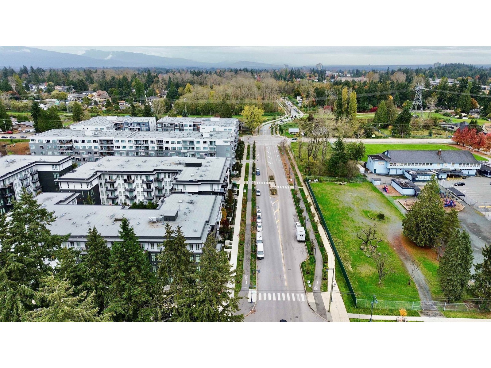 Photo 36 of 202 13929 105 Boulevard, Surrey BC