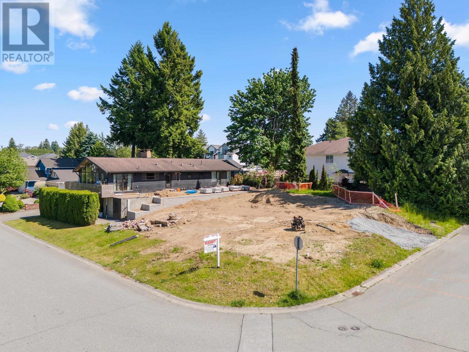 Photo 6 of 20270 121 Avenue, Maple Ridge BC