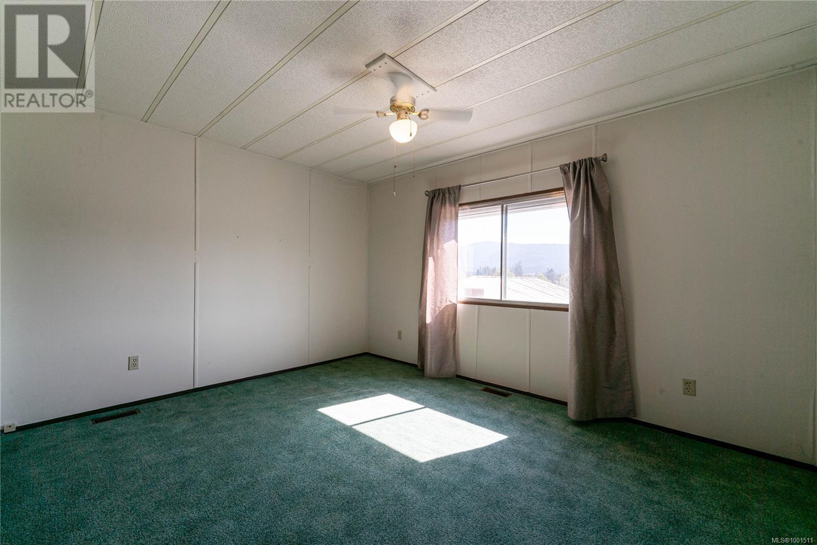 Photo 23 of 51 6325 Metral Dr, Nanaimo BC