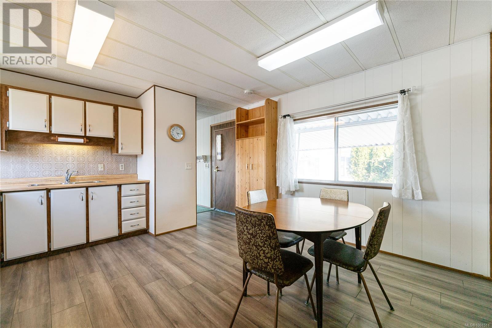 Photo 18 of 51 6325 Metral Dr, Nanaimo BC