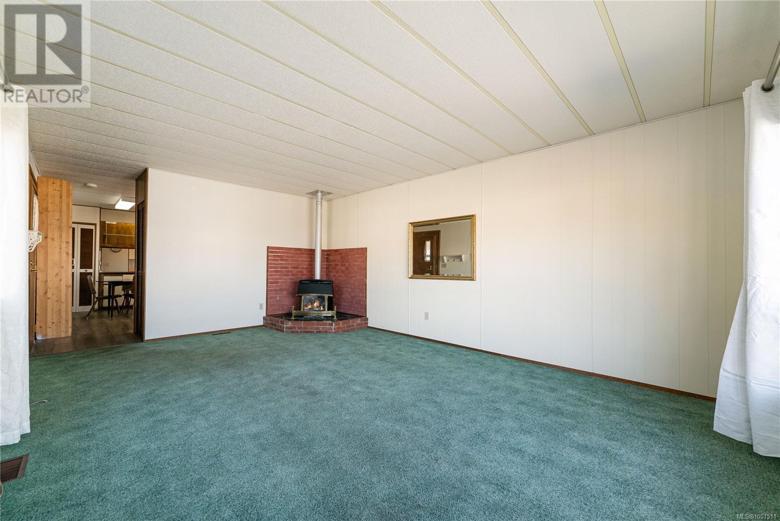 Photo 17 of 51 6325 Metral Dr, Nanaimo BC