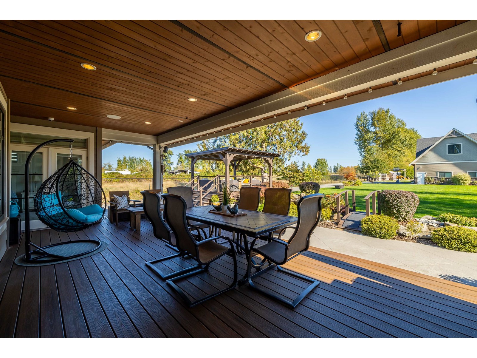 Photo 10 of 3598 272 Street, Langley BC
