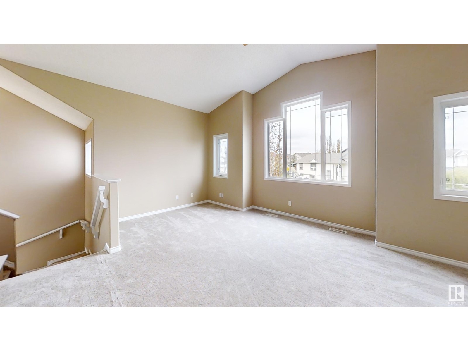 Photo 29 of 8403 5 Av Sw, Edmonton AB