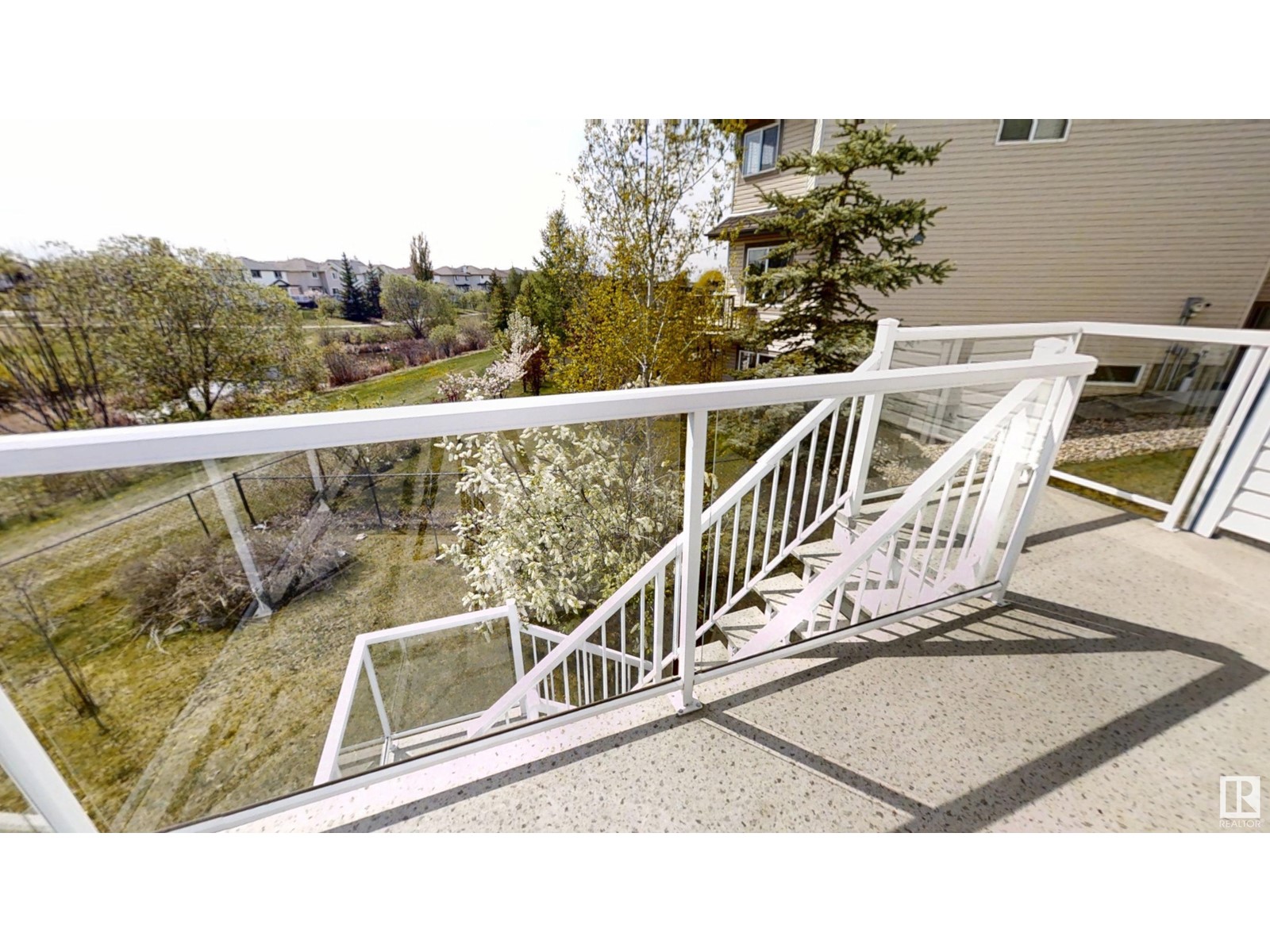 Photo 22 of 8403 5 Av Sw, Edmonton AB