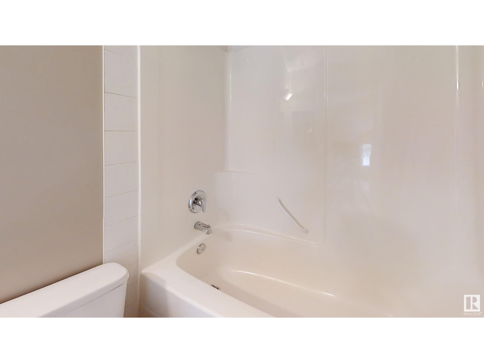 Photo 42 of 8403 5 Av Sw, Edmonton AB