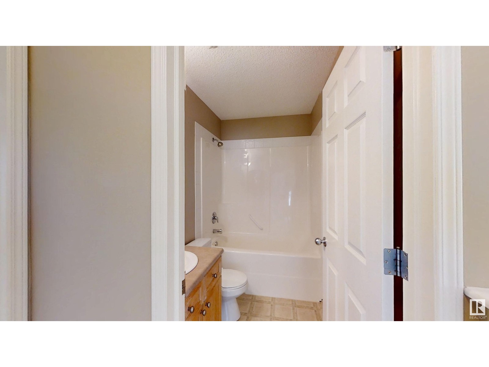 Photo 41 of 8403 5 Av Sw, Edmonton AB