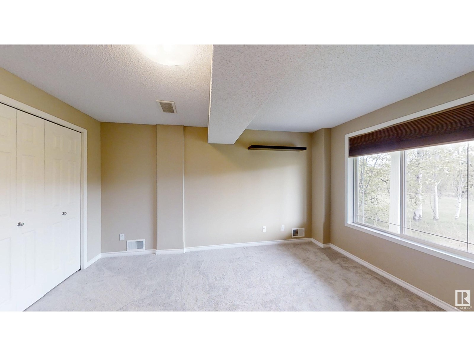 Photo 48 of 8403 5 Av Sw, Edmonton AB