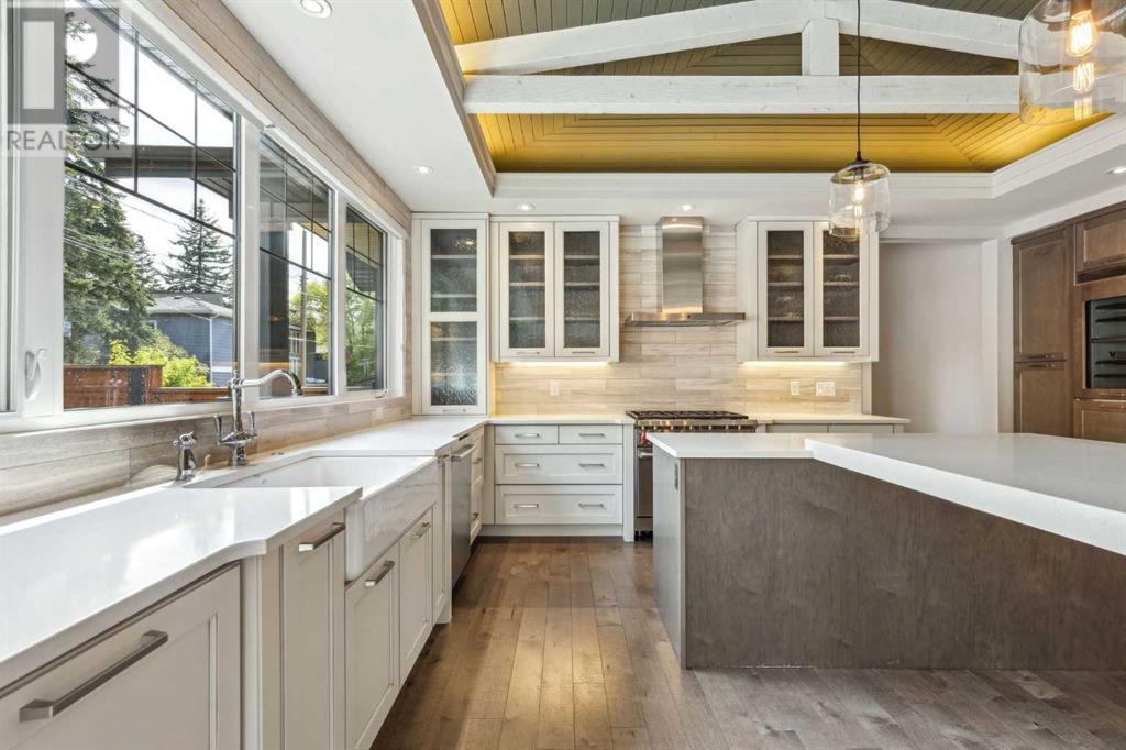 Single Family House for Sale in  Britannia Drive SW Elboya Calgary 