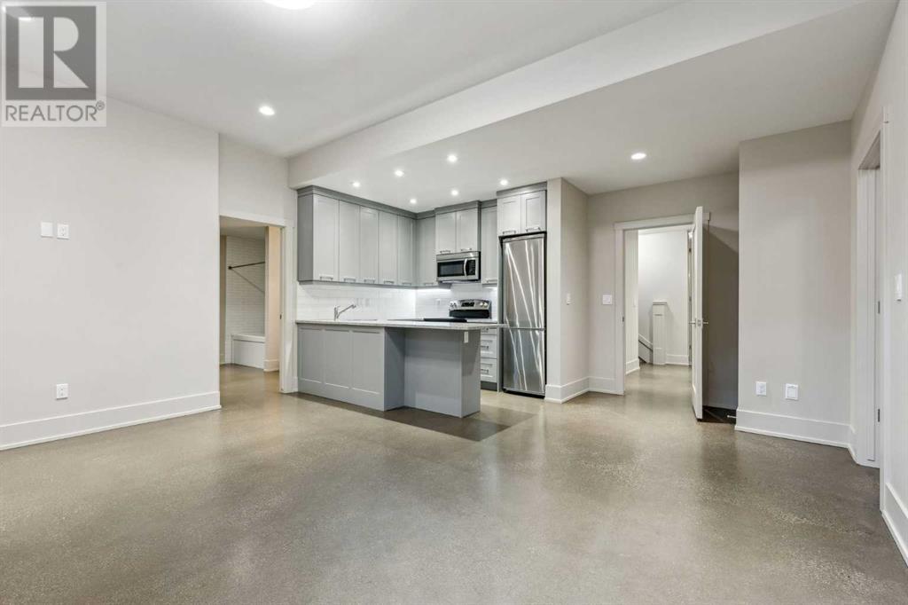 Single Family House for Sale in  Britannia Drive SW Elboya Calgary 